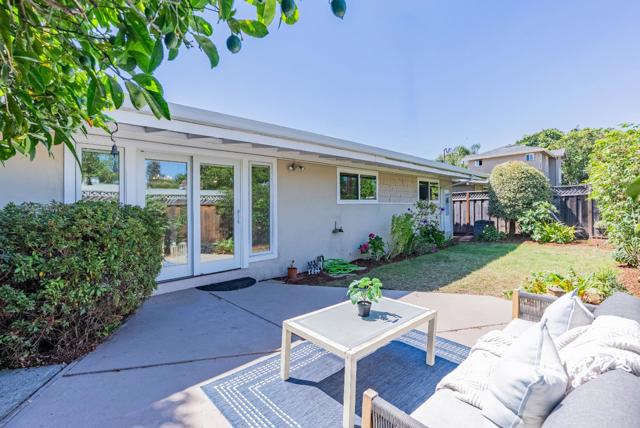 335 Burnett Avenue, Santa Clara CA: https://media.crmls.org/mediaz/c33b3f95-7ea7-4794-bc21-0637ed92f6f7.jpg