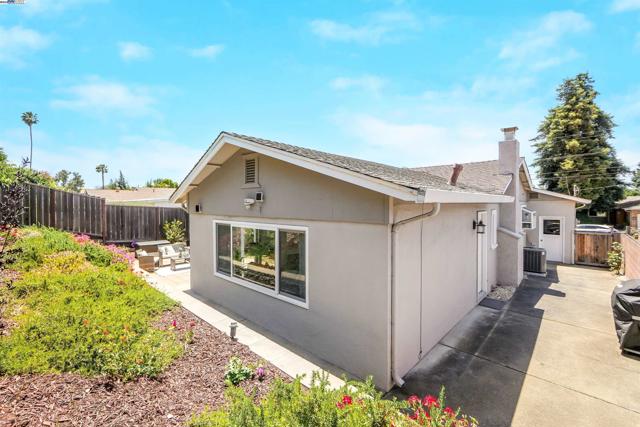 Image 34 of 42 For 38392 Nebo Dr