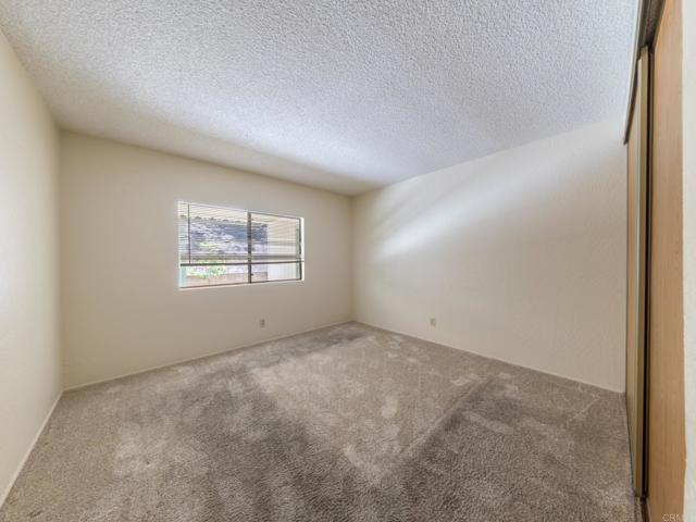 2289 Bryant Drive, Carlsbad CA: https://media.crmls.org/mediaz/c33c048b-4087-4c60-af14-73d8effe0fff.jpg