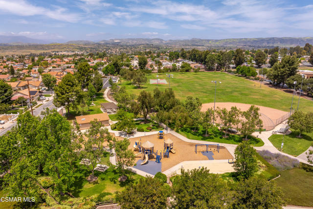 3961 Springtime Lane, Moorpark CA: https://media.crmls.org/mediaz/c33c2bac-245e-4524-b446-e149b1db9ceb.jpg
