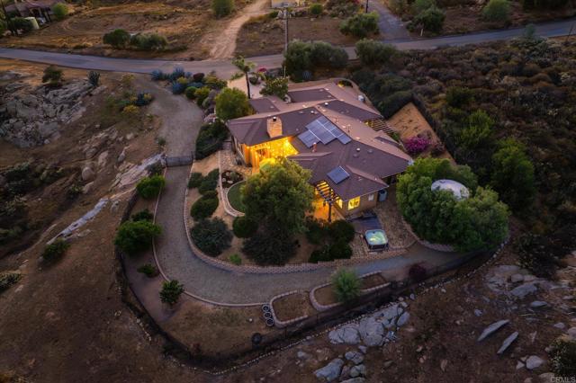 Detail Gallery Image 35 of 70 For 284 Ramona Real, Ramona,  CA 92065 - 3 Beds | 2 Baths