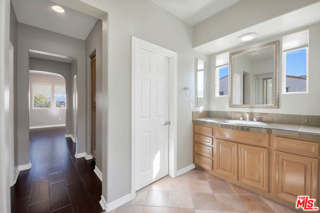 Image 45 of 69 For 25417 Magnolia Lane