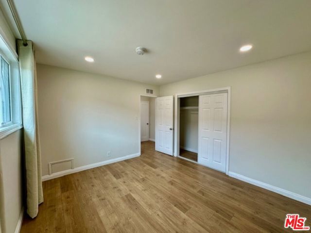 1114 S Sherbourne Drive, Los Angeles CA: https://media.crmls.org/mediaz/c33e25f7-951d-4255-aba0-d59516f3de30.jpg