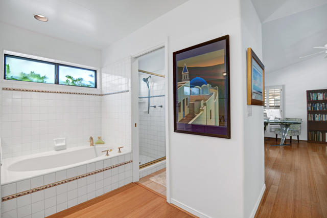 Image 25 of 44 For 71138 Patricia Park Place