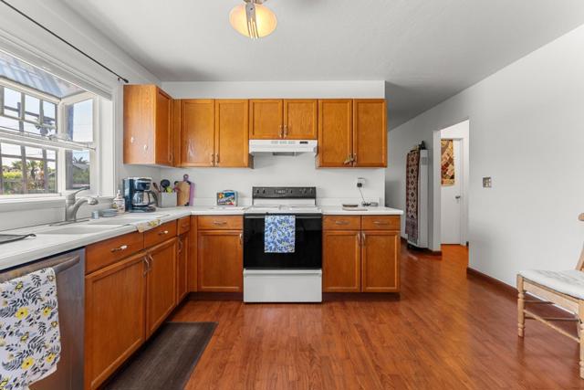 330 Trescony Street, Santa Cruz CA: https://media.crmls.org/mediaz/c33f3e77-0c1e-4a7f-ae84-947b8b00f3fe.jpg