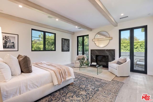 1916 N Serrano Avenue, Los Angeles CA: https://media.crmls.org/mediaz/c341ce50-1560-4b50-aa93-e1b45ef245c8.jpg