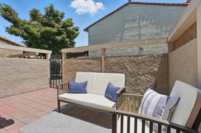 118 Salice Way, Campbell CA: https://media.crmls.org/mediaz/c34459d3-f1df-408d-9bb9-4b82b300609b.jpg