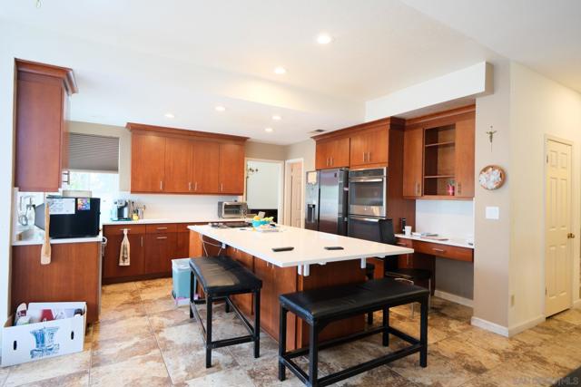 13796 Sparren Ave, San Diego CA: https://media.crmls.org/mediaz/c3457c5b-47be-475f-b87b-06f0ae2d7940.jpg