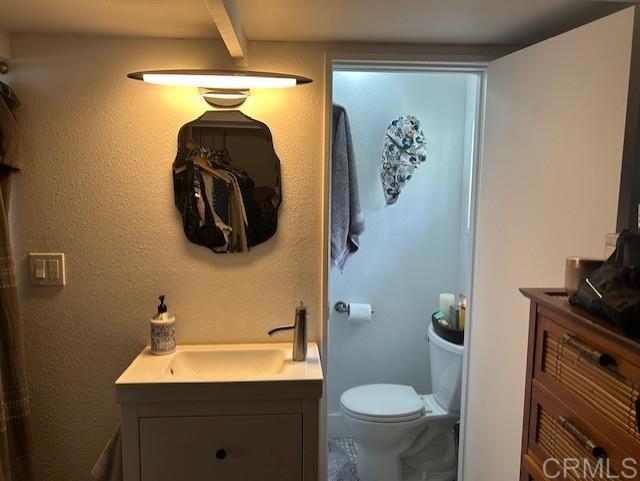 2248 Buena Creek Rd., Vista CA: https://media.crmls.org/mediaz/c345fcbc-3288-4173-93ce-f15777e4dc50.jpg