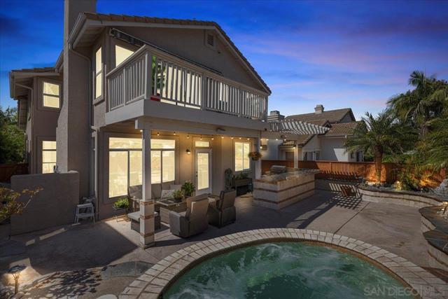 2412 Starlight Gln, Escondido CA: https://media.crmls.org/mediaz/c346e316-bf7a-45ac-aae1-e47543bf45ff.jpg