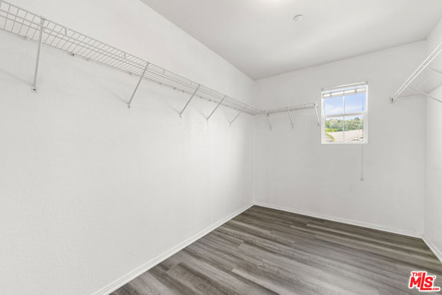 13041 Mesa Verde Way, Sylmar CA: https://media.crmls.org/mediaz/c34729ac-bb32-4c4b-881a-936bead9fafc.jpg