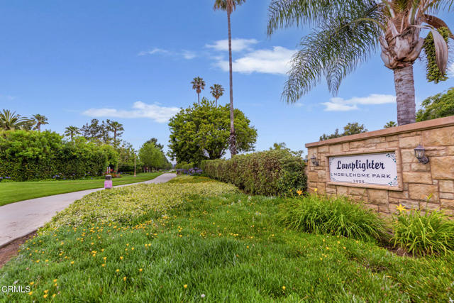 94 Camino Algarve, Camarillo CA: https://media.crmls.org/mediaz/c3490588-59a1-4d17-bd8e-75e95864e14f.jpg