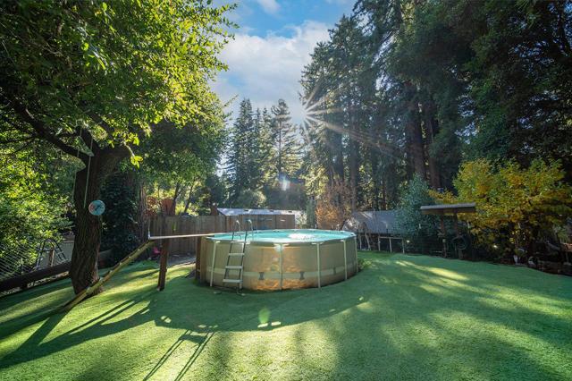 695 Creek Drive, Boulder Creek CA: https://media.crmls.org/mediaz/c3498b7e-c824-4194-a340-db589a160ae5.jpg