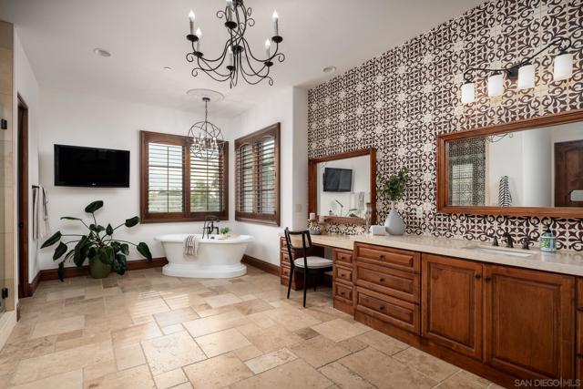 7576 Northern Lights, San Diego CA: https://media.crmls.org/mediaz/c349f40a-f4b7-4009-bc45-c042b58143b2.jpg