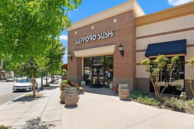 1781 Lemon Tree Court, San Marcos CA: https://media.crmls.org/mediaz/c349fadb-2265-41f5-a931-4353d9e85d40.jpg