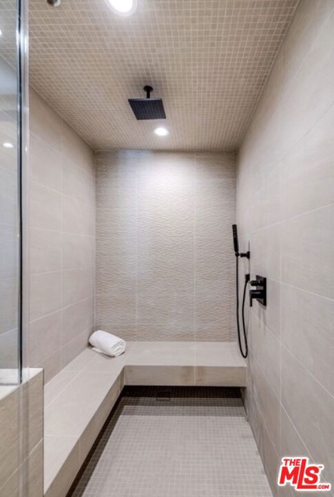 622 N La Jolla Avenue, Los Angeles CA: https://media.crmls.org/mediaz/c34a9768-7405-4f99-bf93-c5d05ca9c14b.jpg