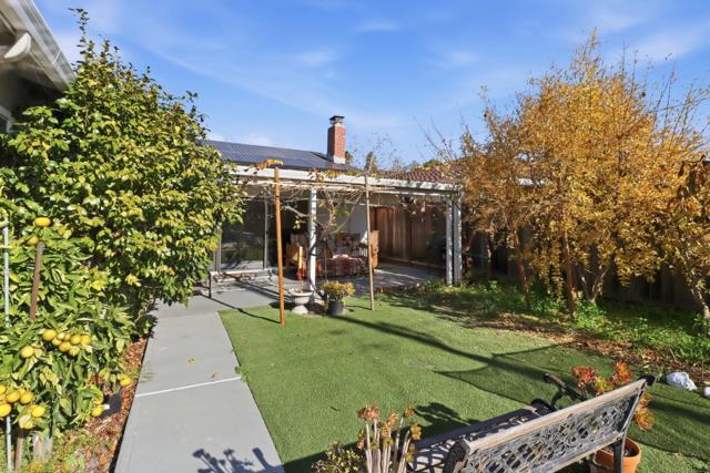 1054 Fleetwood Drive, San Jose CA: https://media.crmls.org/mediaz/c34aa99a-dbfe-43d7-94db-5b2c4e35aad5.jpg