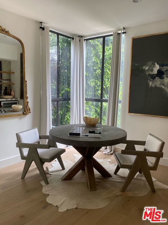 1825 Midvale Avenue, Los Angeles CA: https://media.crmls.org/mediaz/c34ae6bd-d669-4e53-b04d-a353e7f98130.jpg