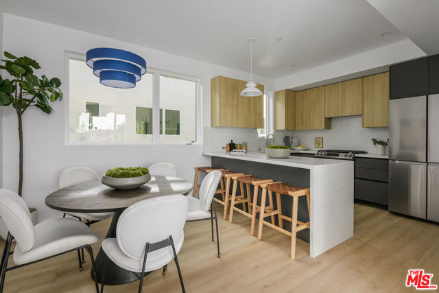 Image 2 of 21 For 5845 David Avenue