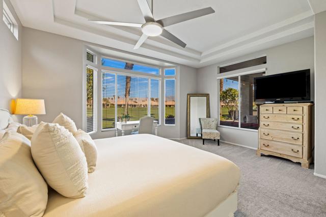 80464 Muirfield Drive, Indio CA: https://media.crmls.org/mediaz/c34bc94c-c750-467a-b8bd-98cbea249f15.jpg