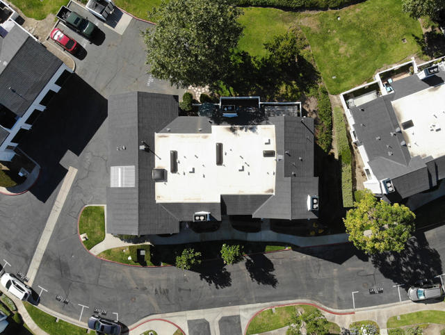 25625 Paseo La Cresta, Laguna Niguel CA: https://media.crmls.org/mediaz/c34c3884-820c-47fc-8f40-aef5c92521e1.jpg
