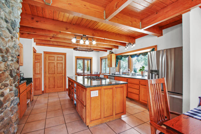 43630 Rainbow Lane, Angelus Oaks CA: https://media.crmls.org/mediaz/c34d52ad-7d7b-4eba-aa4b-6553d3b418fb.jpg