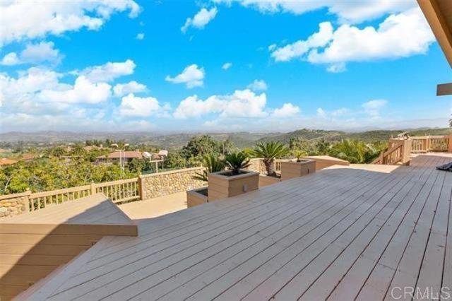 2081 Elevado Road, Vista CA: https://media.crmls.org/mediaz/c34dcf03-e2e4-458d-8297-2765f8cc7b5a.jpg