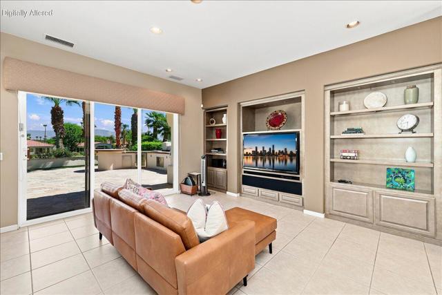 370 Gold Canyon Drive, Palm Desert, CA 92211