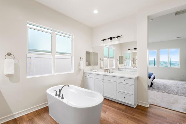 1228 Spivey Rd, Chula Vista CA: https://media.crmls.org/mediaz/c34ffa9c-c652-490c-b945-b44171b2469f.jpg