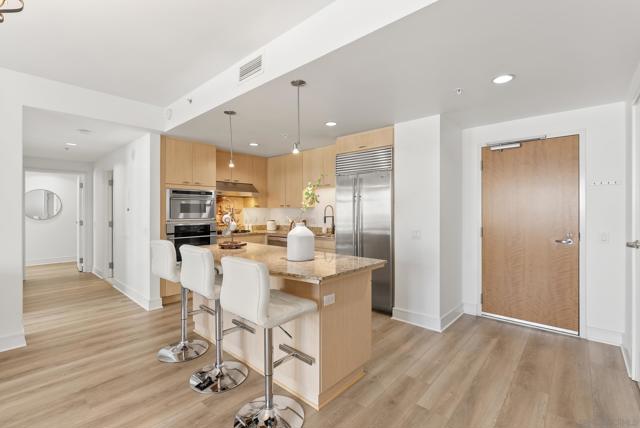 645 Front St., San Diego CA: https://media.crmls.org/mediaz/c350bb28-4193-4e91-9c1f-9369646914aa.jpg