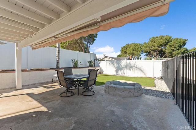 Detail Gallery Image 9 of 48 For 927 Cottonwood Ct, Corona,  CA 92879 - 5 Beds | 2 Baths