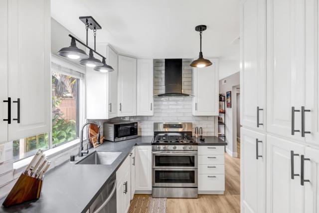 2146 Penasquitas Drive, Aptos CA: https://media.crmls.org/mediaz/c3516496-382e-48d4-b6cf-fea225fe71dd.jpg