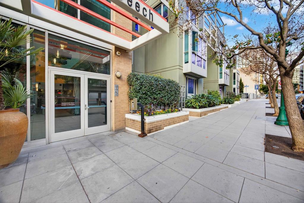 300 W Beech - photo 5