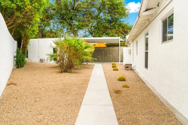 2331 N Cardillo Avenue, Palm Springs, CA 92262