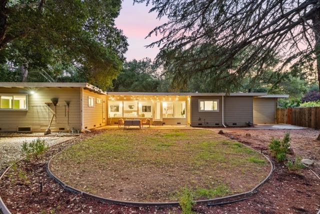 20141 Mendelsohn Lane, Saratoga CA: https://media.crmls.org/mediaz/c356b531-a093-49e4-8c94-ff253476d2b3.jpg