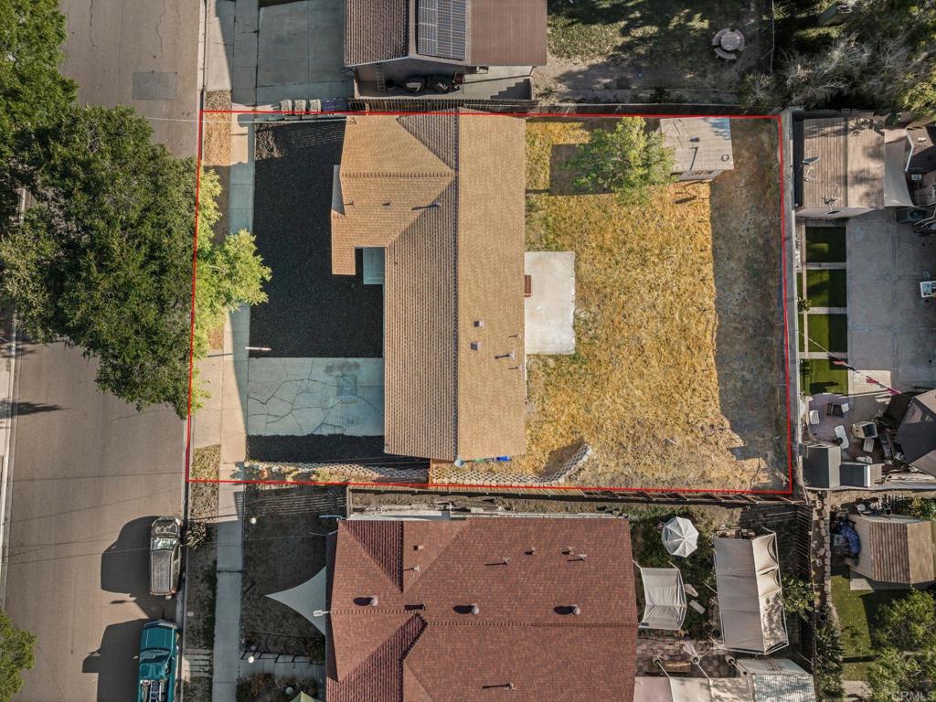 https://media.crmls.org/mediaz/c35ae732-b294-48cd-993f-7e7d6615a238.jpg?preset=X-Large