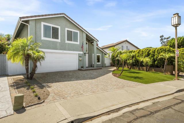 9956 Cummins Pl, San Diego CA: https://media.crmls.org/mediaz/c35b1f4c-d5f8-40b8-804c-1c54f6c6a24d.jpg