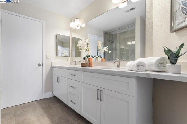 43163 Grimmer Ter, Fremont CA: https://media.crmls.org/mediaz/c35b99d2-27bd-4727-9b38-49b977c23149.jpg