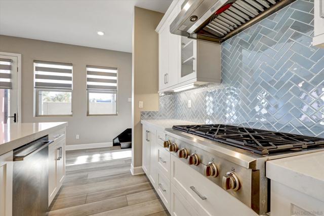16231 Sunny Summit Dr, San Diego CA: https://media.crmls.org/mediaz/c35bd751-bf1b-40cf-baff-3eab2b4b2b26.jpg
