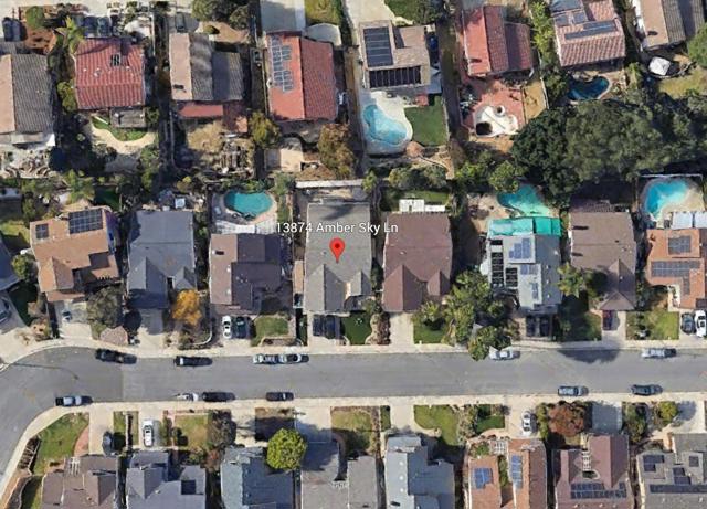 13874 Amber Sky Ln, San Diego CA: https://media.crmls.org/mediaz/c35c5357-8e66-42eb-a956-1137e62fa5c5.jpg