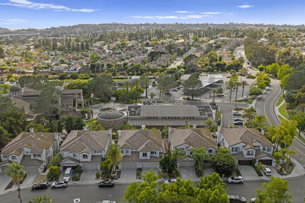 MLS #250033731SD img 36