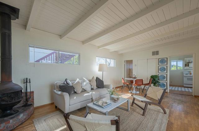 1208 Presidio Boulevard, Pacific Grove CA: https://media.crmls.org/mediaz/c35d3c4e-a836-42ad-a43f-6373147bb241.jpg