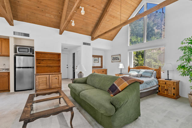 78225 Cortez Lane, Indian Wells CA: https://media.crmls.org/mediaz/c362be34-c334-4315-a1d9-2c282e845b2d.jpg