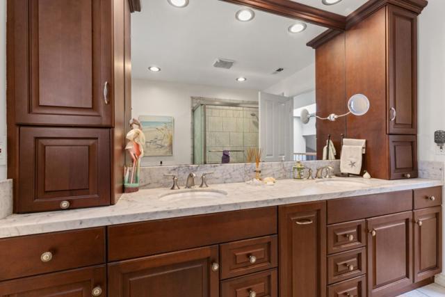 315 Valdez Avenue, Half Moon Bay CA: https://media.crmls.org/mediaz/c3634476-2829-42ad-ade8-5aa0d3538dac.jpg