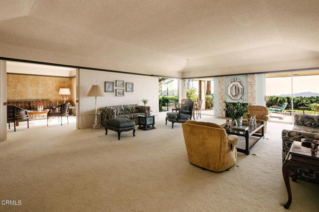 Detail Gallery Image 14 of 74 For 5703 Catherwood Dr, La Canada Flintridge,  CA 91011 - 3 Beds | 2/1 Baths