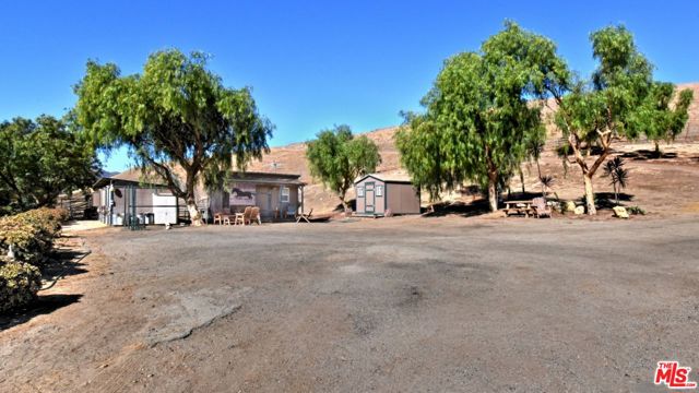 Image 16 of 32 For 12100 Browns Canyon Road