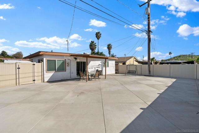 1407 Five D, El Cajon, California 92021, ,Multi-Family,For Sale,Five D,250020496SD