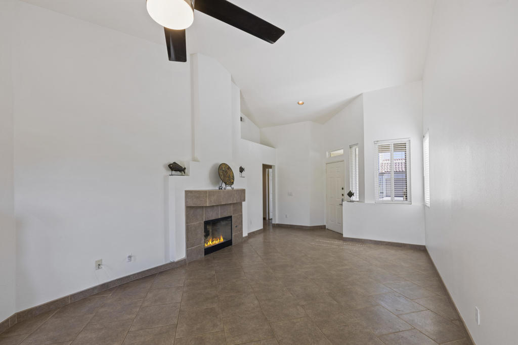 MLS #219137355DA image #6