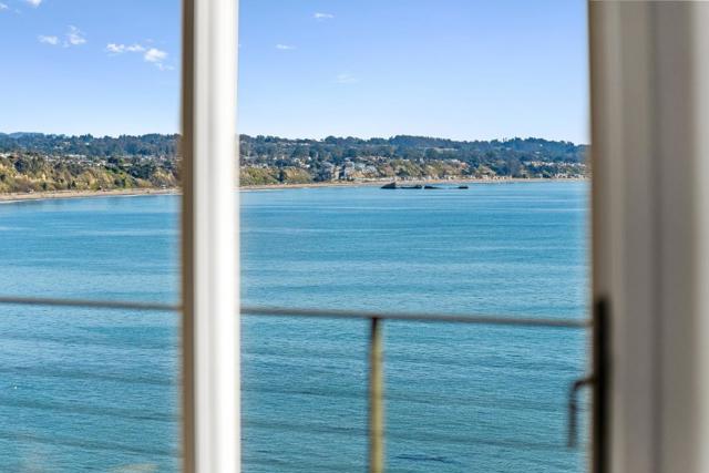 108 Grove Lane, Capitola CA: https://media.crmls.org/mediaz/c367fd47-e230-4846-9f95-9db685ab6b0d.jpg
