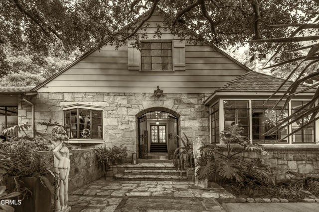 12615 Koenigstein Road, Santa Paula CA: https://media.crmls.org/mediaz/c36808bb-2e21-4240-aae1-22f9618cea5e.jpg
